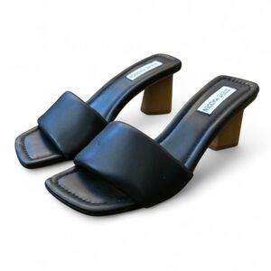 NEW Steve Madden Shirline Black Slip On Block Heel Mules Size 8.5